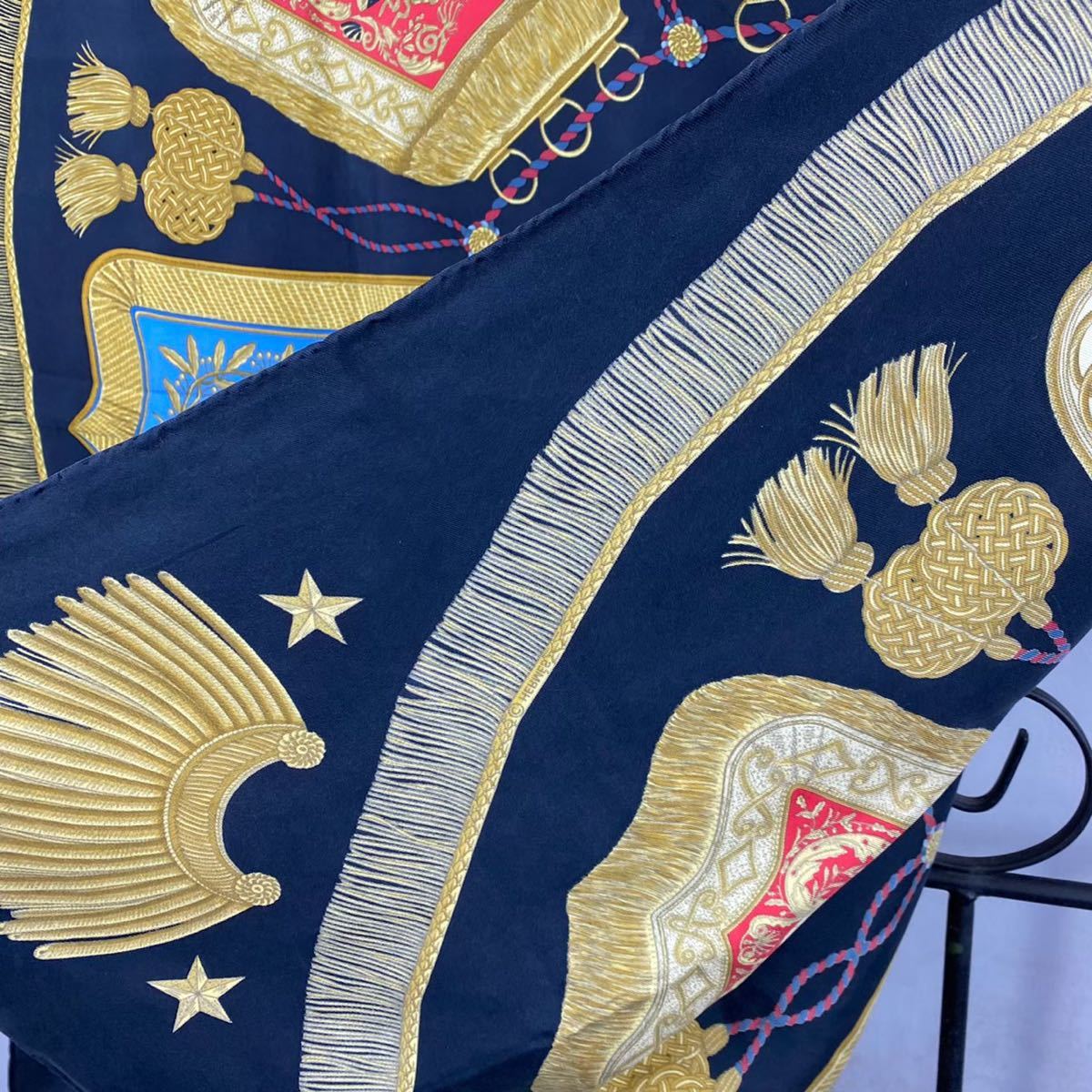 HERMES CARRES90 PORTE ET CAUABRIE SILK 100% LARGE SIZE SCARF MADE