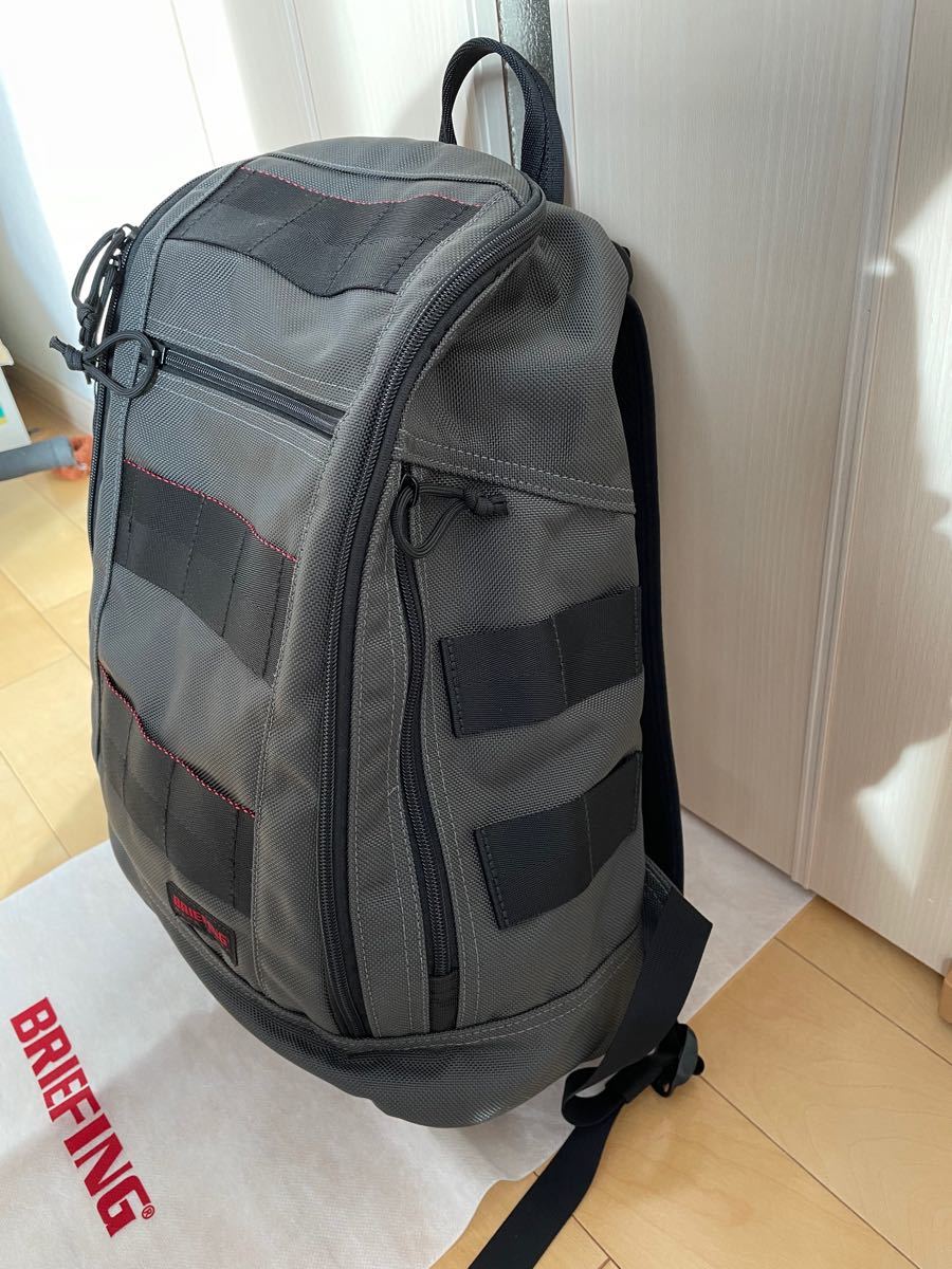 BRIEFING GRAVITY PACK | dondiegosanta.com
