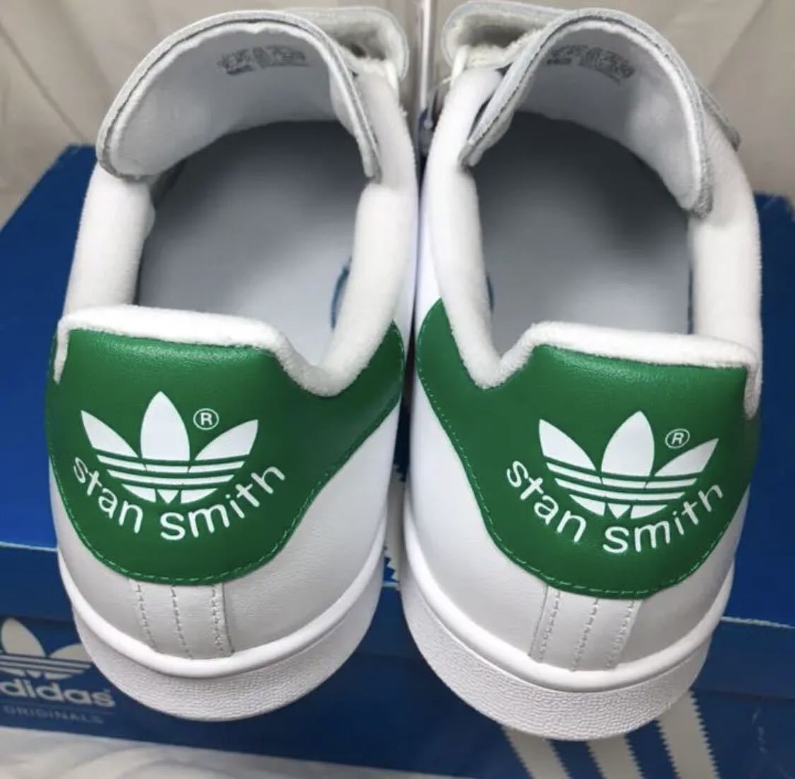 [ new goods ]adidas STAN SMITH Adidas Stansmith comfort velcro slip-on shoes white green sneakers white green S75187 24.5