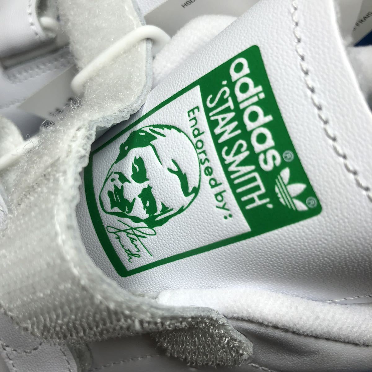 [ new goods ]adidas STAN SMITH Adidas Stansmith comfort velcro slip-on shoes white green sneakers white green S75187 24.5