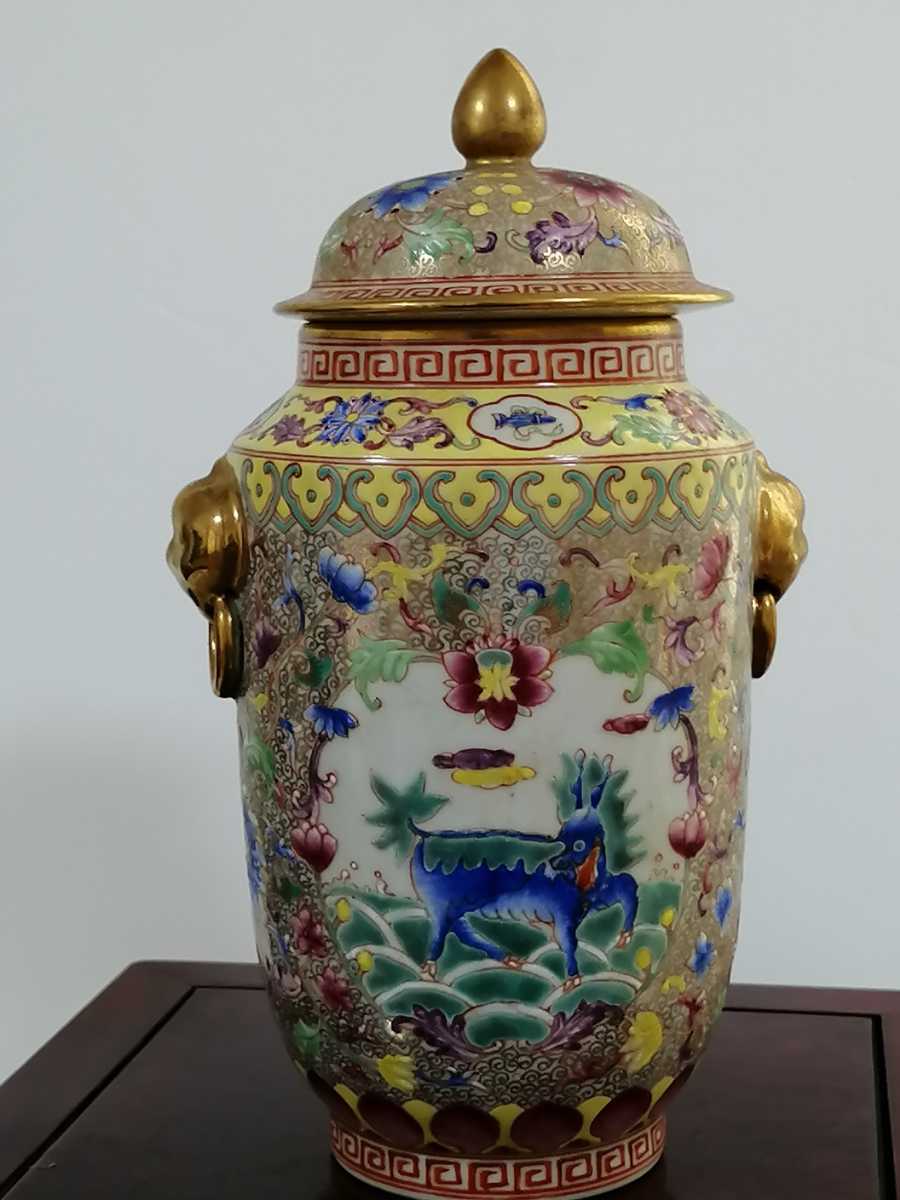定価の88%OFF 中国美術 年代品 花鳥角瓶 稀少 唐物 色絵磁器
