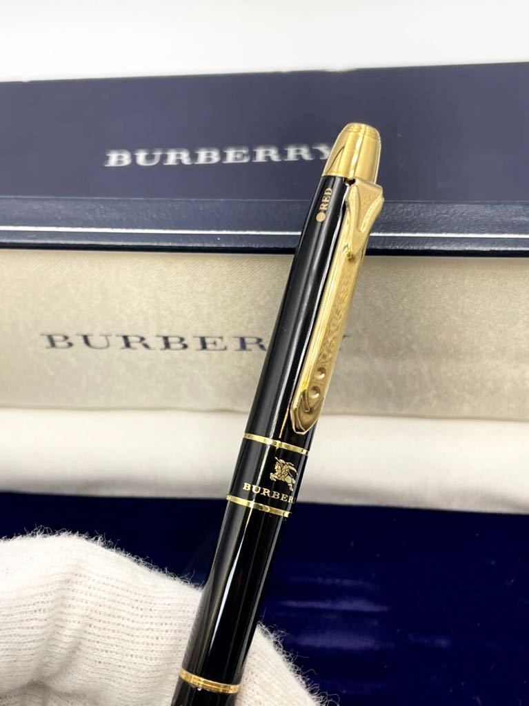 バーバリー　多機能ボールペン　ツイスト式　ブラック×ゴールド　未使用品　BURBERRY 万年筆　シャーペン　_画像3