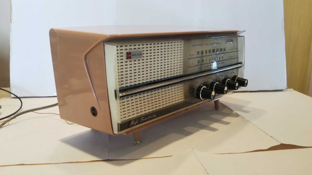 冬バーゲン ナショナル、 2バンド真空管ラジオ、型年