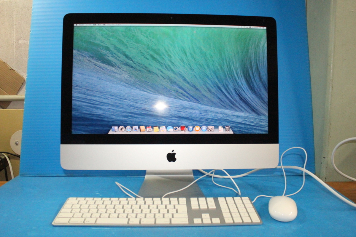 ■Apple■ iMac (21.5-inch, Late 2013) / Core i5-4570R 2.7GHz / メモリ 8GB / HDD 1TB / OS X 10.9.5 / キーボード・マウス付属