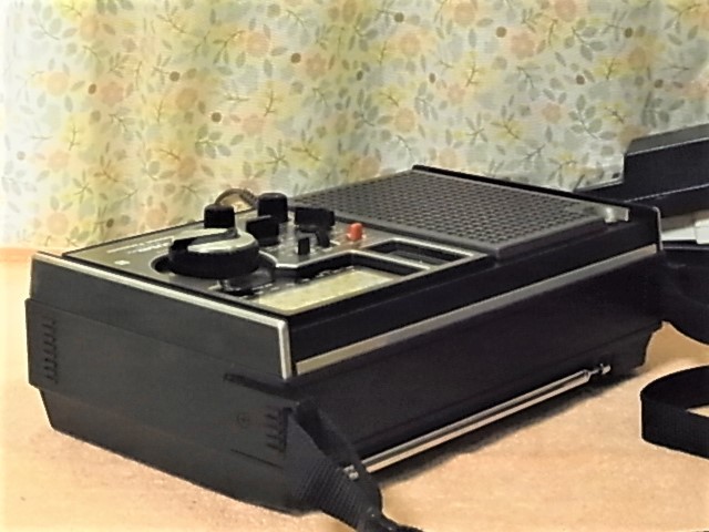 National Panasonic 【RF-1010】後期型 時代を超えた「男の『超 National Panasonic 【RF-1010】後期型 時代を超えた「男の『超