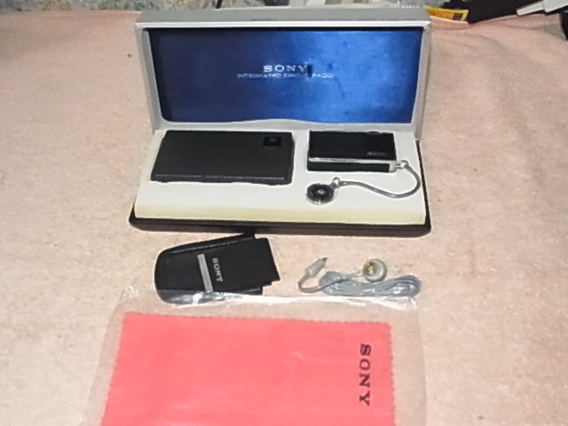 SONY 【ICR-100】 ヴィンテージ トランジスタラジオ Made in SONY 【ICR-100】 ヴィンテージ トランジスタラジオ Made in
