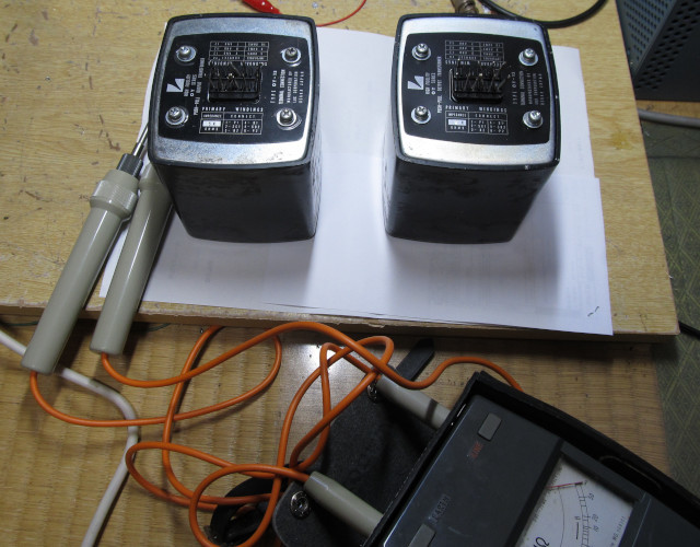 LUXの出力トランスOY-15-5KHPの2個 LUXの出力トランスOY-15-5KHPの2個