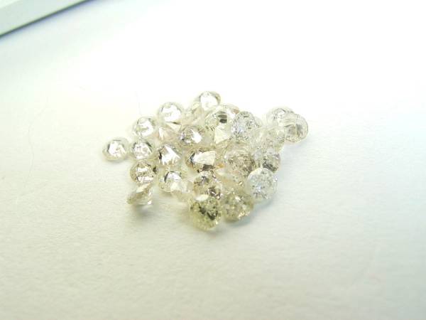 【在庫僅少】 ダイヤモンド★１．０１カラット★３２石 ダイヤモンド