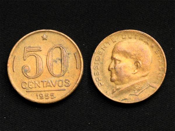 【ブラジル】 50センタボス 1955年 ブロンズ貨　ドゥトラ_画像1