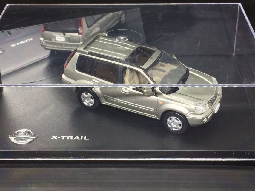 日産 エクストレイル 1/43 ミニカー 未使用品 NISSAN X-TRAIL_画像4