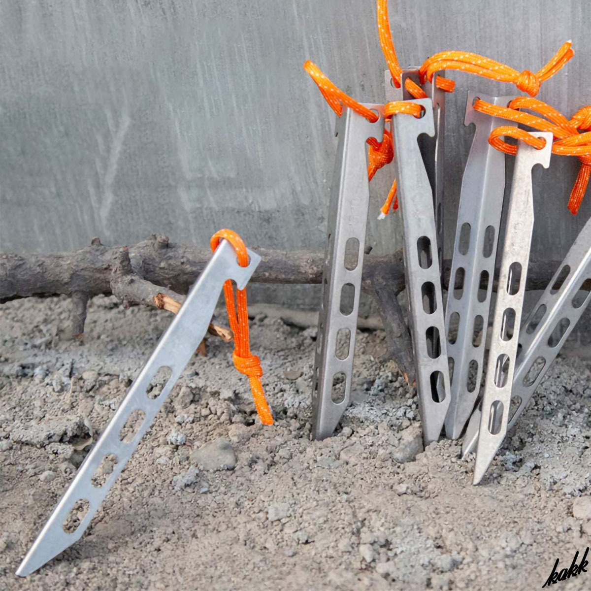 チタン製v字型 8本セット ペグ 16cm 収納ポーチ付属 ペグロープ付き 軽量 高強度 耐腐食 挿入簡単 キャンプ アウトドアギア ペグ 売買されたオークション情報 Yahooの商品情報をアーカイブ公開 オークファン Aucfan Com チタン製v字型 8本セット ペグ 16cm 収納ポーチ付属 ペグロープ付き 軽量 高強度 耐腐食 挿入簡単 キャンプ アウトドアギア ペグ 売買されたオークション情報 Yahooの商品情報をアーカイブ公開 オークファン Aucfan Com