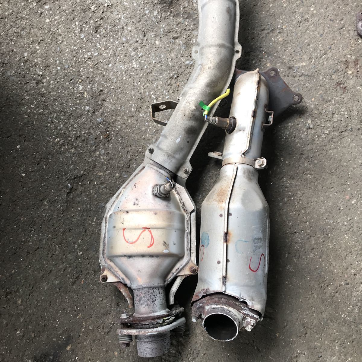スバル レガシィワゴン BP5 EJ20ターボ 触媒 Y9 素材用 | feyalegria