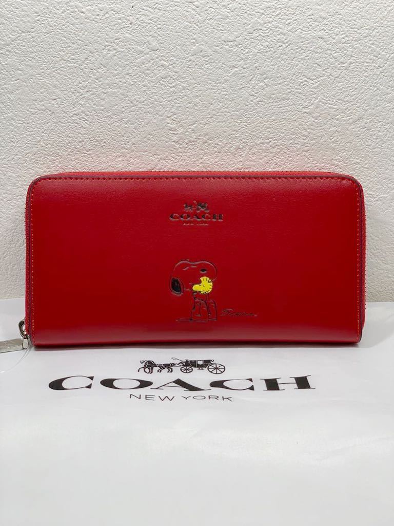 COACH×スヌーピー ラウンドファスナー 長財布(¥8,800) coi-sc.com.br