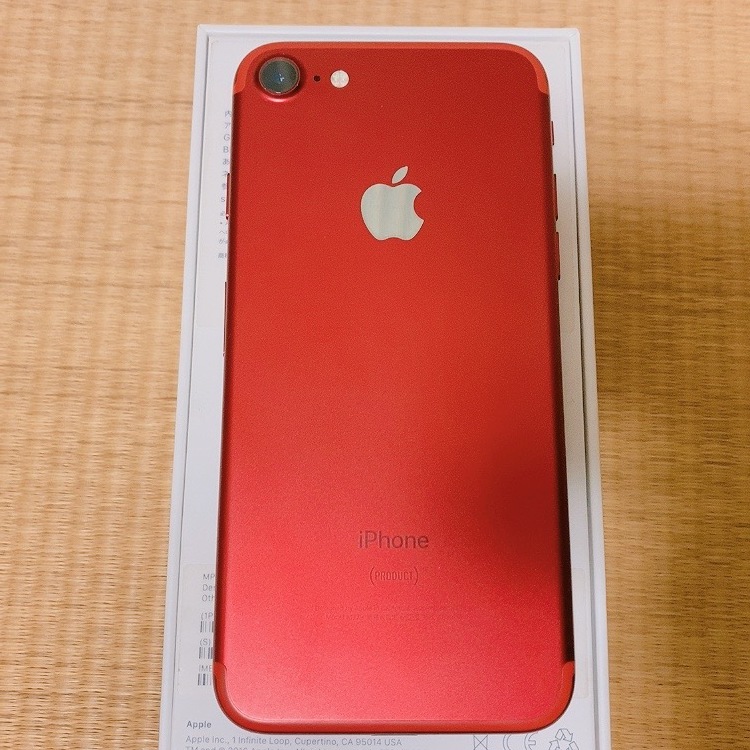 クリアランス超安い iPhone7 256GB PRODUCT　RED　SIMフリー　バッテリー交換済　美品　全て揃ってます