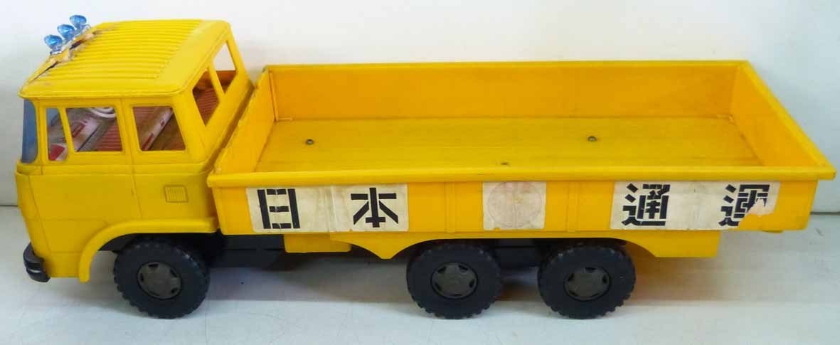 * that time thing!FUSO Japan transportation large truck + dump 2 point set USED goods *