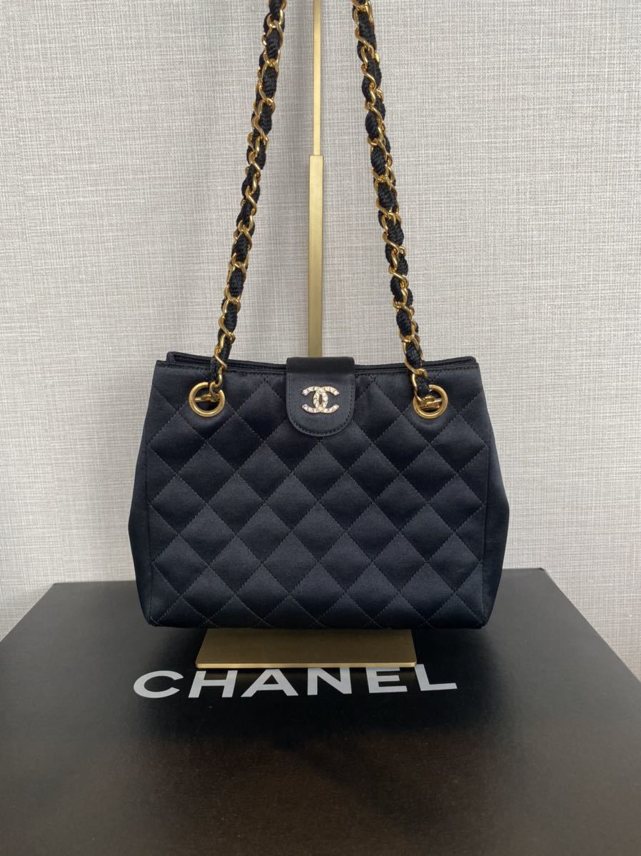 和風 CHANEL ボア ムートン ミニ クラッチ ポーチ