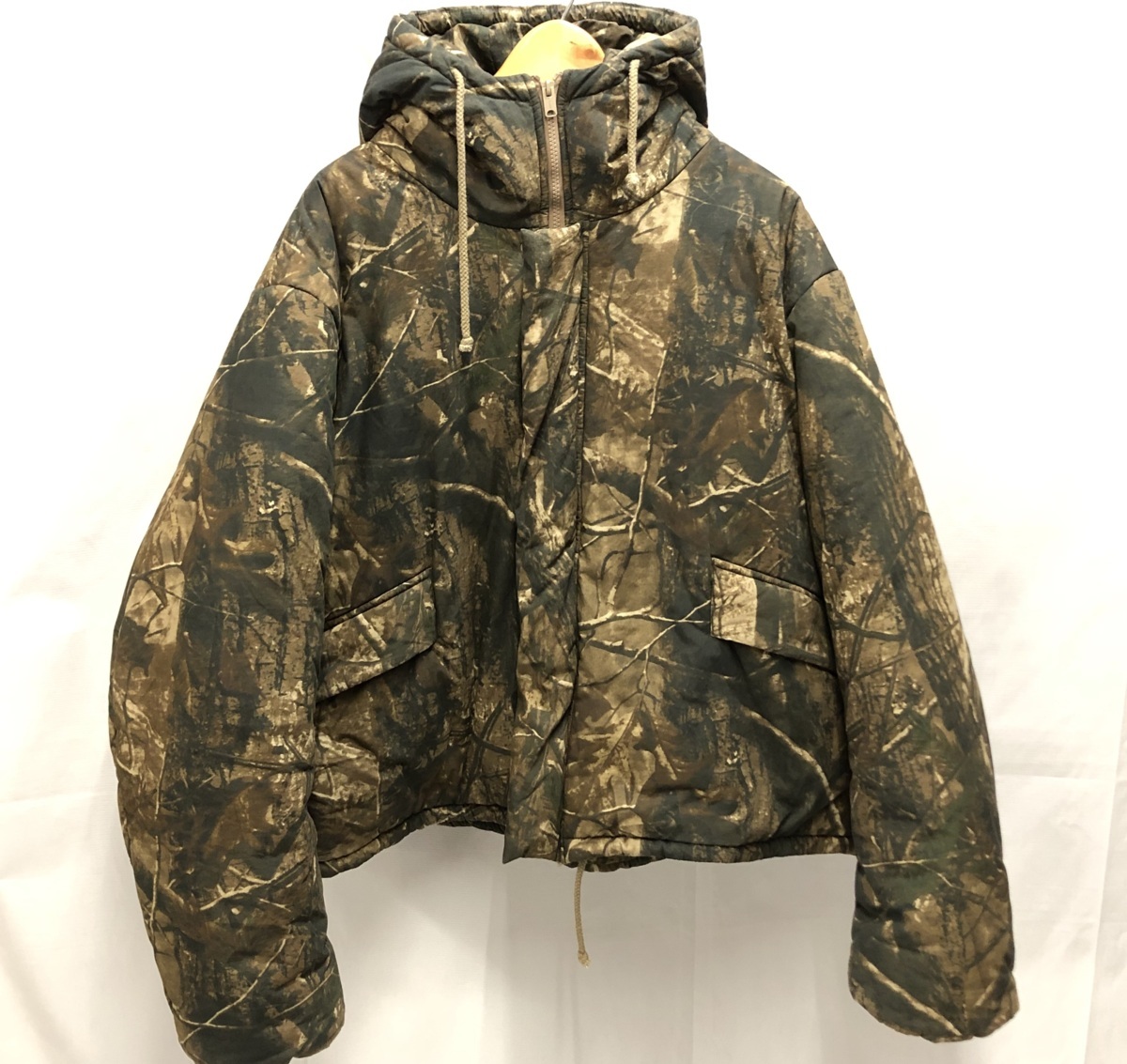 Yahoo!オークション - YEEZY SEASON5 ダウンジャケット KW5U6163 Yahoo!オークション - YEEZY SEASON5 ダウンジャケット KW5U6163