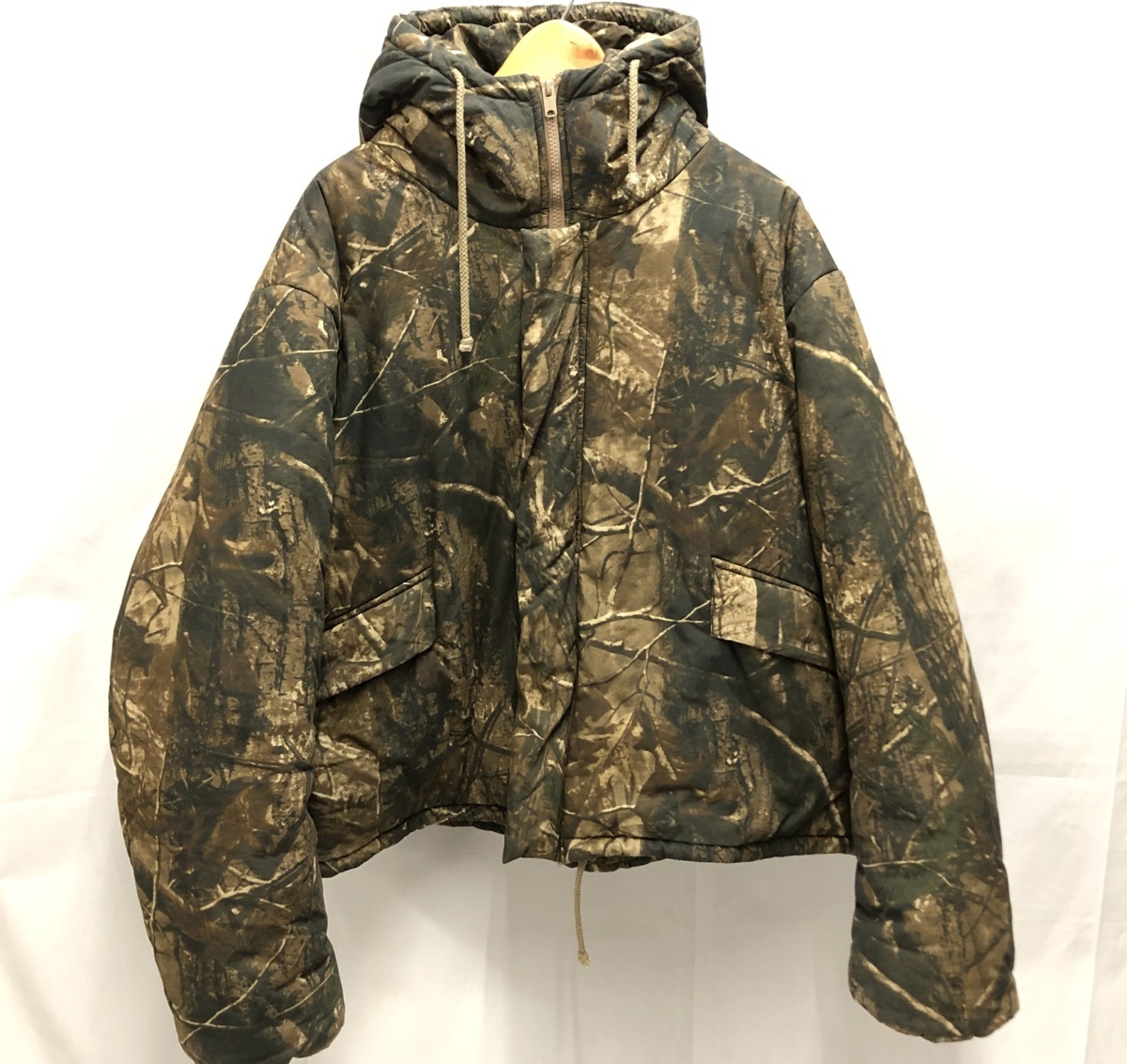 Yahoo!オークション - YEEZY SEASON5 ダウンジャケット KW5U61...