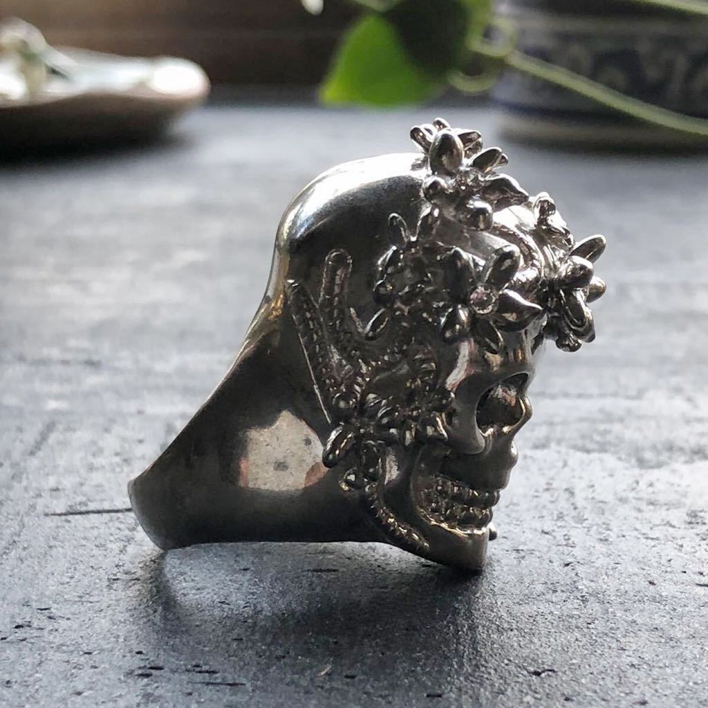  Alexander * McQueen Alexander McQeen ring Skull exclusive use box attaching flower flower butterfly butterfly butterfly skeleton ..② centre 