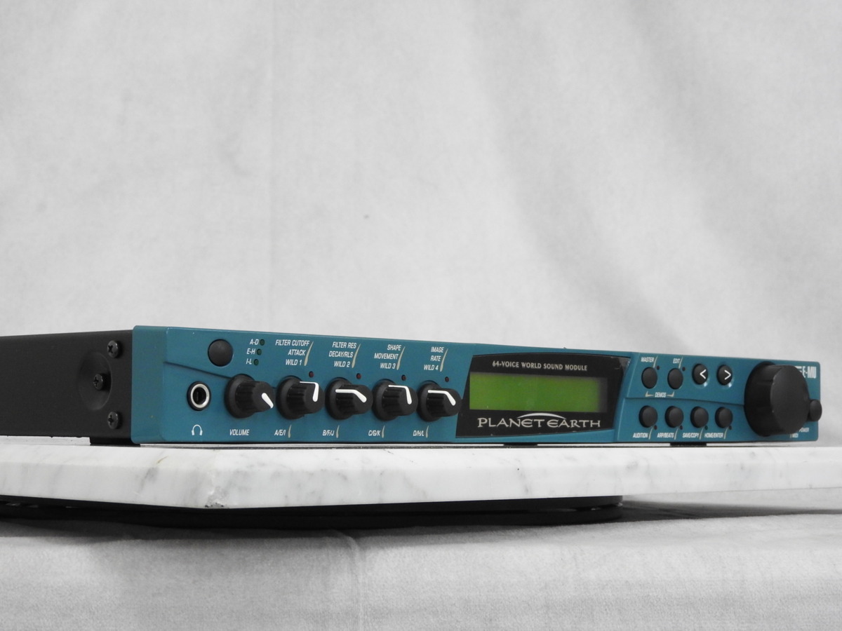 ☆ E-MU MODEL 9113 Planet Earth 64-VOICE WORLD SOUND MODULE 音源