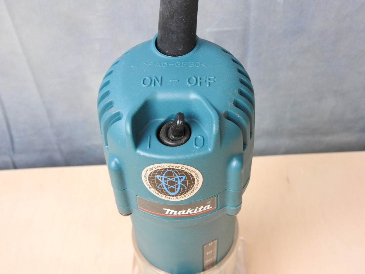 ☆ Makita マキタ 電子トリマ 3707FC 電動工具 ☆中古☆ item details