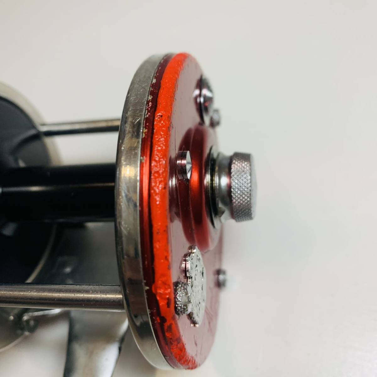 2403 ABU アブアンバサダー 9000 レッド アブガルシア Ambassadeur