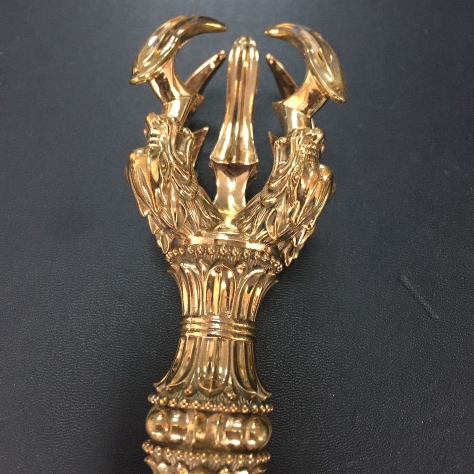 密教法具 寺院仏具」四大明王 金剛五鈷杵 仏教芸術品 銅製 磨き 密教法具 寺院仏具」四大明王 金剛五鈷杵 仏教芸術品 銅製 磨き