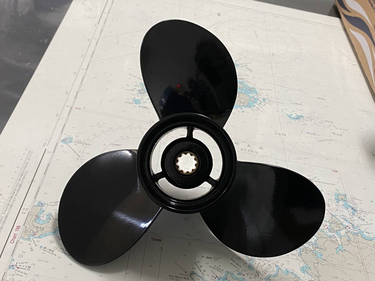  Suzuki outboard motor for propeller ( after market goods )*bek sun propeller 20 horse power ~30 horse power (4 -stroke ) DF25/DF25A/DF30/DF30A (2 -stroke ) DT20/DT25/DT30