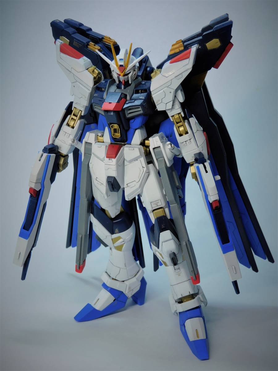 ストライクフリーダムガンダム HGCE 1/144 改修塗装済み完成品 HG/MG