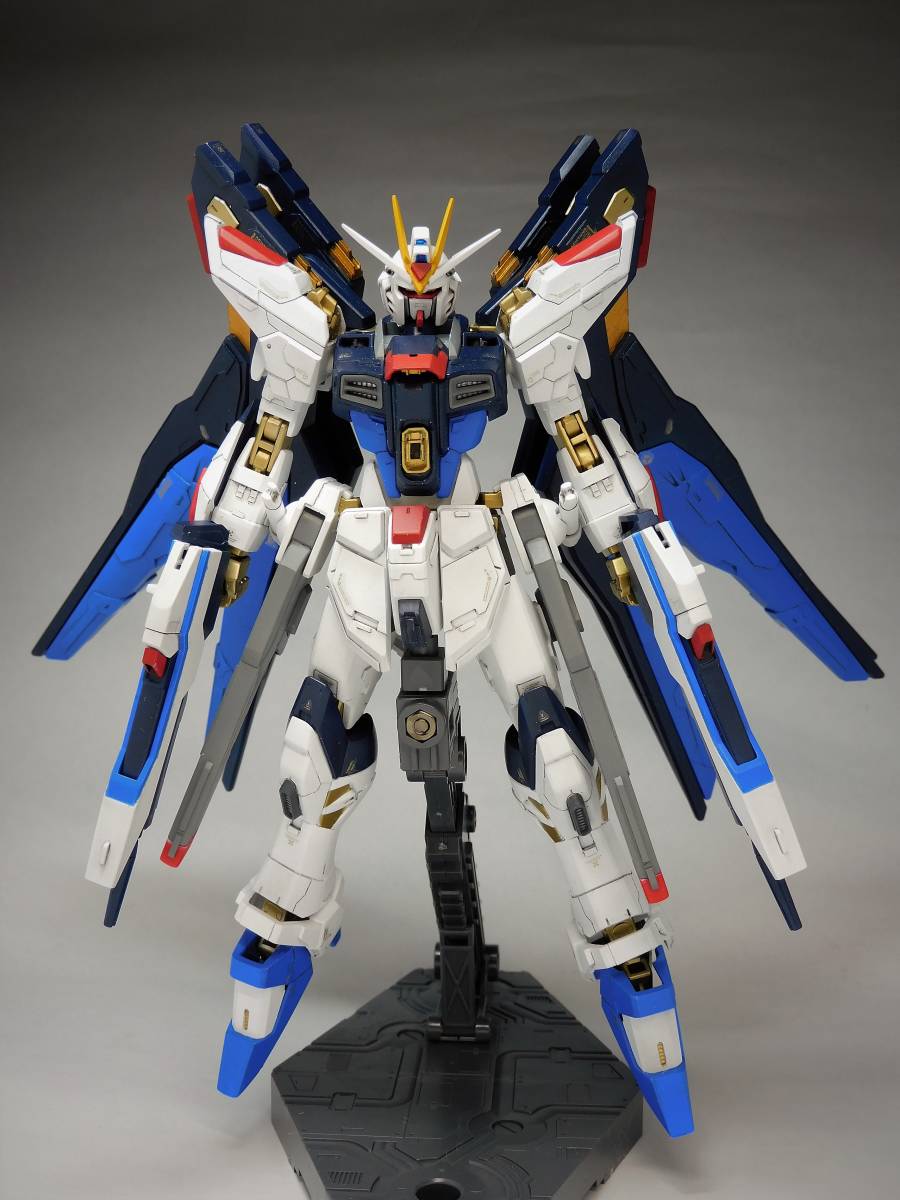 ストライクフリーダムガンダム HGCE 1/144 改修塗装済み完成品 ストライクフリーダムガンダム HGCE 1/144 改修塗装済み完成品