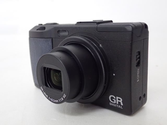RICOH GR DIGITAL IV (GR LENS 6.0mm F1.9 VC) リコー コンパクトデジタルカメラ バッテリー2個付 動作品 ￡  64A52-1