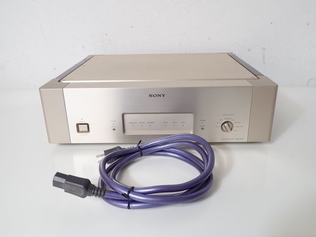 Yahoo!オークション - SONY ソニー D/Aコンバーター DAS-R10 64AE4-8 Yahoo!オークション - SONY ソニー D/Aコンバーター DAS-R10 64AE4-8