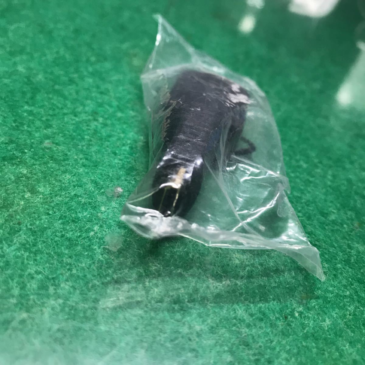 HDMI中継コネクタ（オス右←→メス）未開封