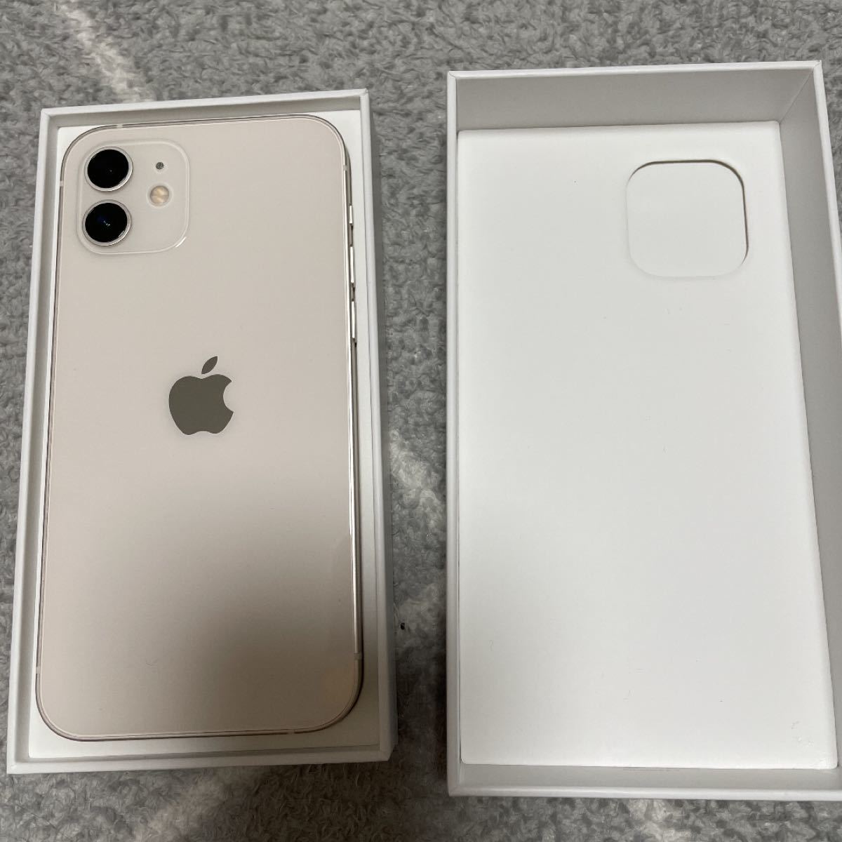 Apple iPhone12 64GB ホワイト 本体 simロック解除済 - rehda.com