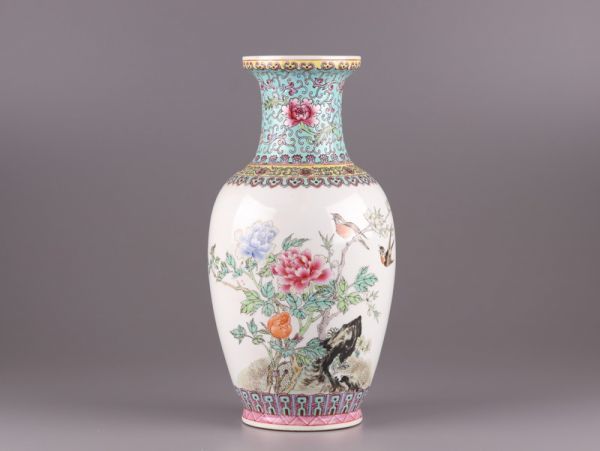 中国古玩唐物清代粉彩十錦大清乾隆年製款花瓶細密細工時代物極上品初 