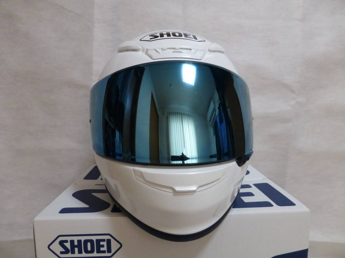 Shoei ヘルメット Z 7 ルミナスホワイト Lサイズ スモークミラーシールド付き ヘルメット 売買されたオークション情報 Yahooの商品情報をアーカイブ公開 オークファン Aucfan Com