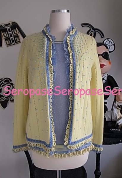 *05C Chanel CHANEL small flower & polka dot pretty cashmere .. twin set cardigan + tank top blouse 44