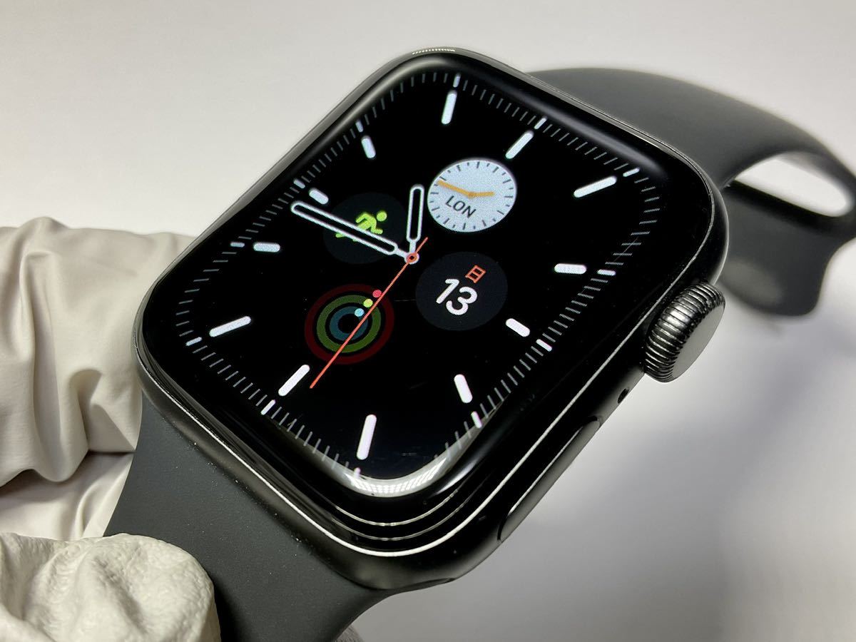 海外輸入 Apple Watch SE GPSモデル 40mmスペースグレイアルミニウム