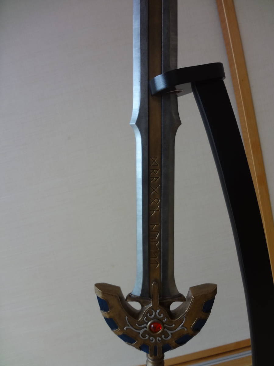 ロトの剣 1/1スケール ドラゴンクエスト 非金属製模造剣 ロトの剣 1/1スケール ドラゴンクエスト 非金属製模造剣