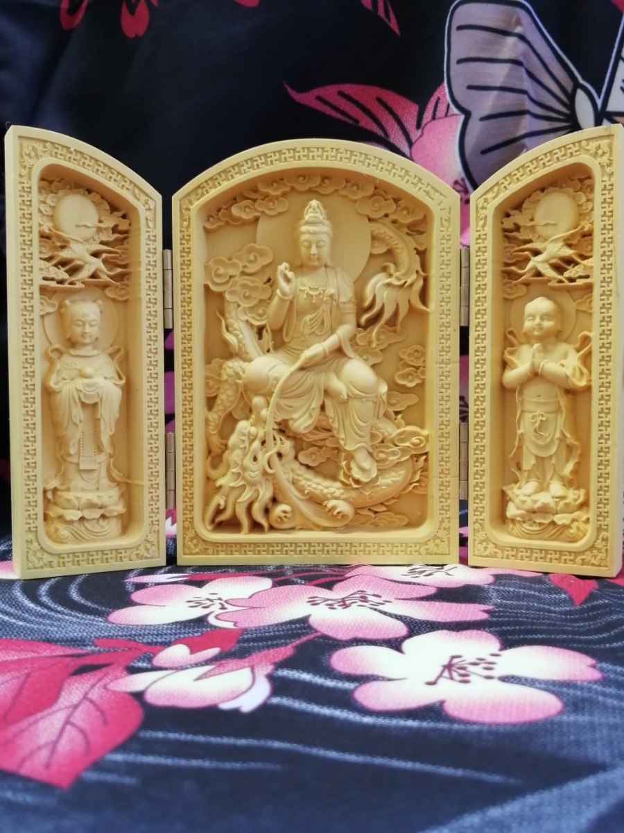 騎龍観音　木彫り　置物　三開　仏像　仏教美術