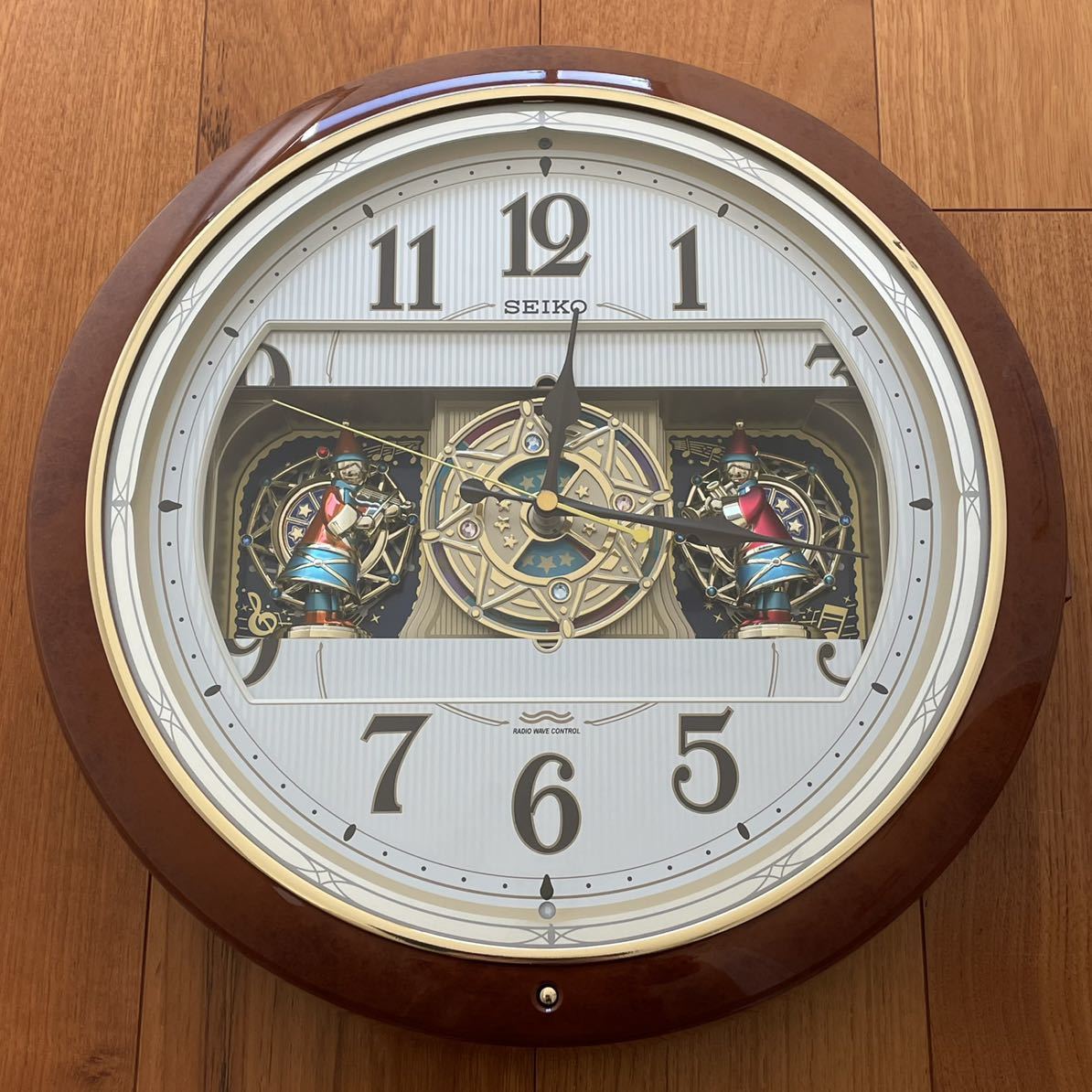 完動品 美品 電波時計 SEIKO セイコー 壁掛け時計 ウェーブシンフォニー RE559B メロディ オルゴール からくり時計