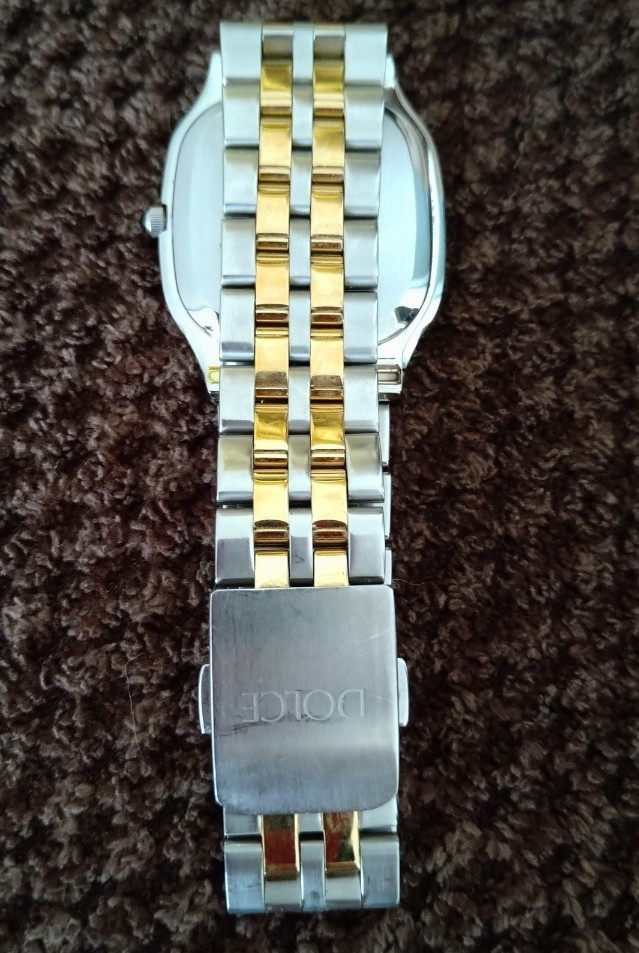 【電池新品、年差10秒】SEIKO　DOLCE　ドルチェ　SACM130　すぐ使える　レディース腕時計　新生活