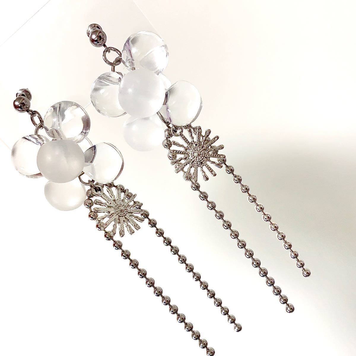 大ぶりピアス シルバー ポストピアス ハンドメイドピアス フラワー