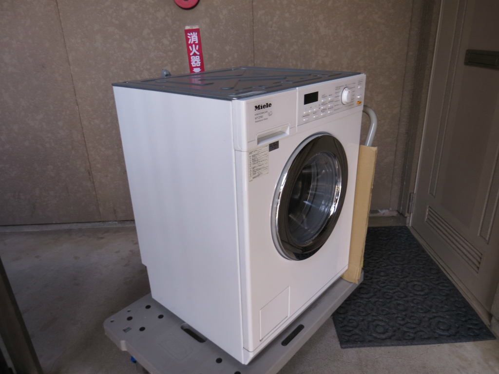 ショッピング売品 Miele 全自動 洗濯乾燥機 WT2780 WPM ビルドイン ドラム 洗濯5kg ミーレ