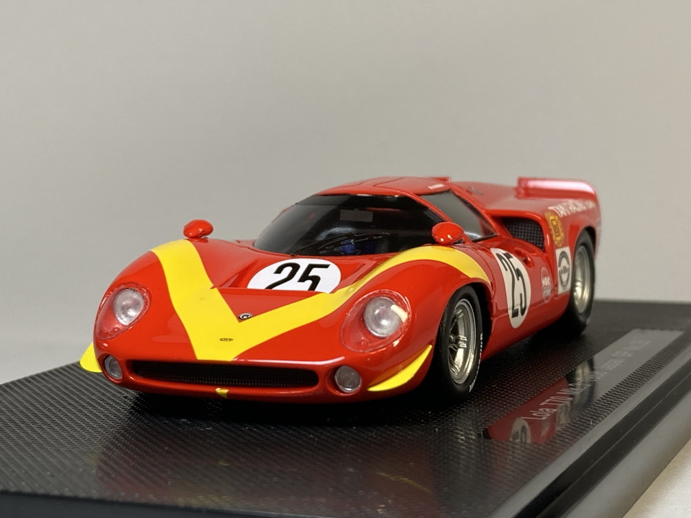 Yahoo!オークション - ローラ Lola T70 Mk.3 1968 日本 Yahoo!オークション - ローラ Lola T70 Mk.3 1968 日本