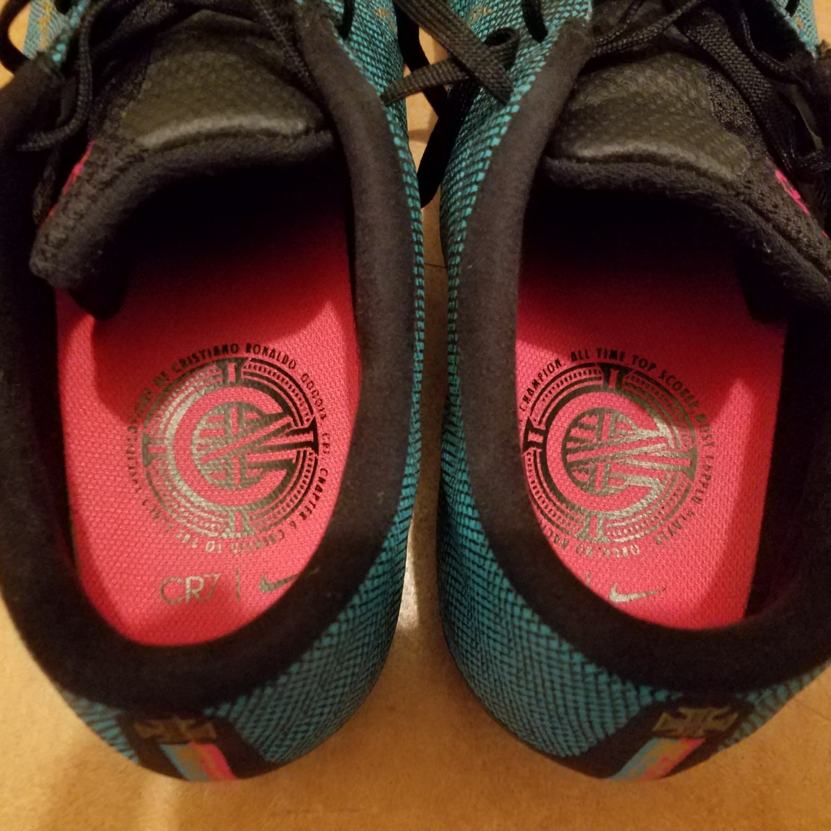 NIKE CR7 27cm フットサル シューズ サッカー ナイキ ロナウド NIKE CR7 27cm フットサル シューズ サッカー ナイキ ロナウド