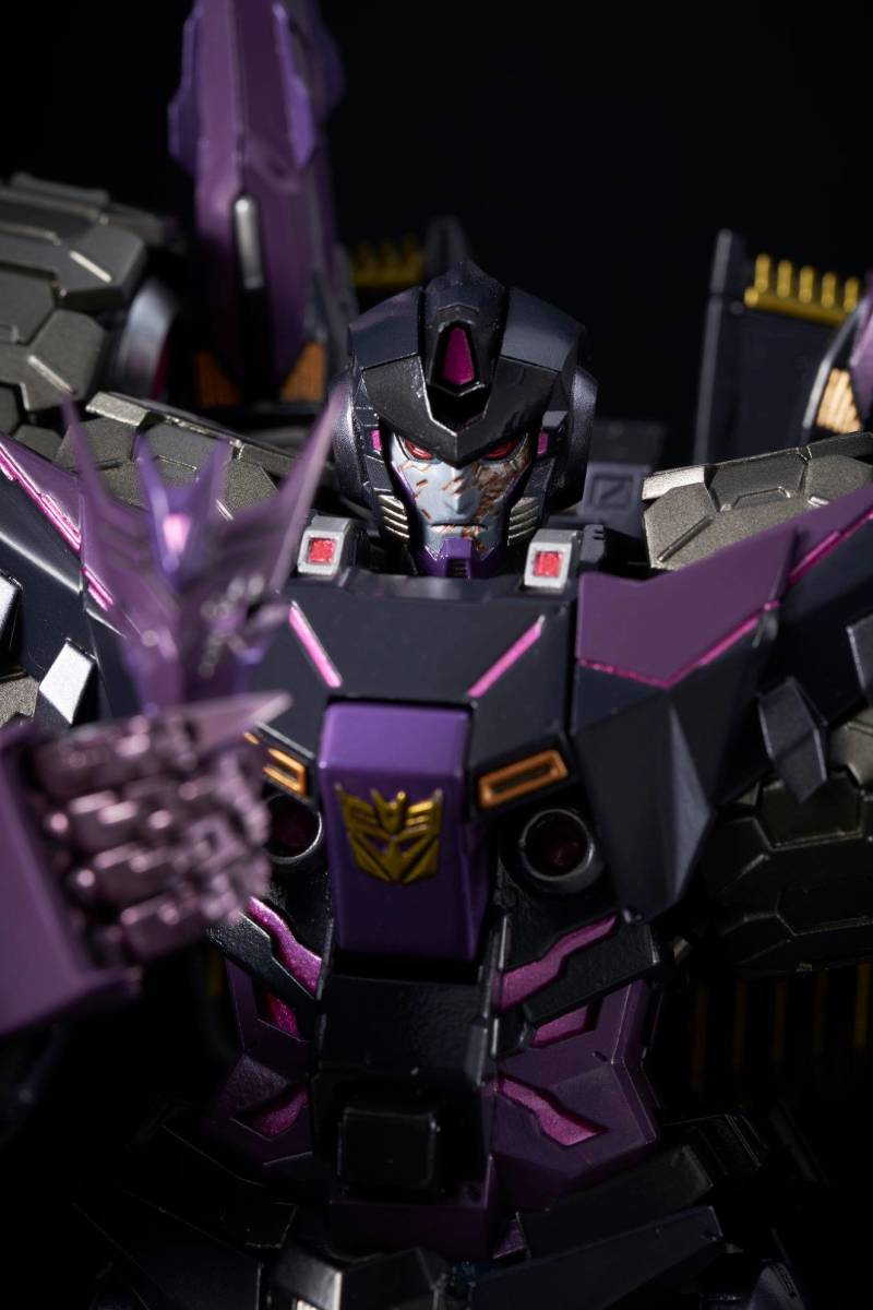 フレイムトイズ Flame Toys 鉄機巧 Kuro Kara Kuri トランスフォーマー