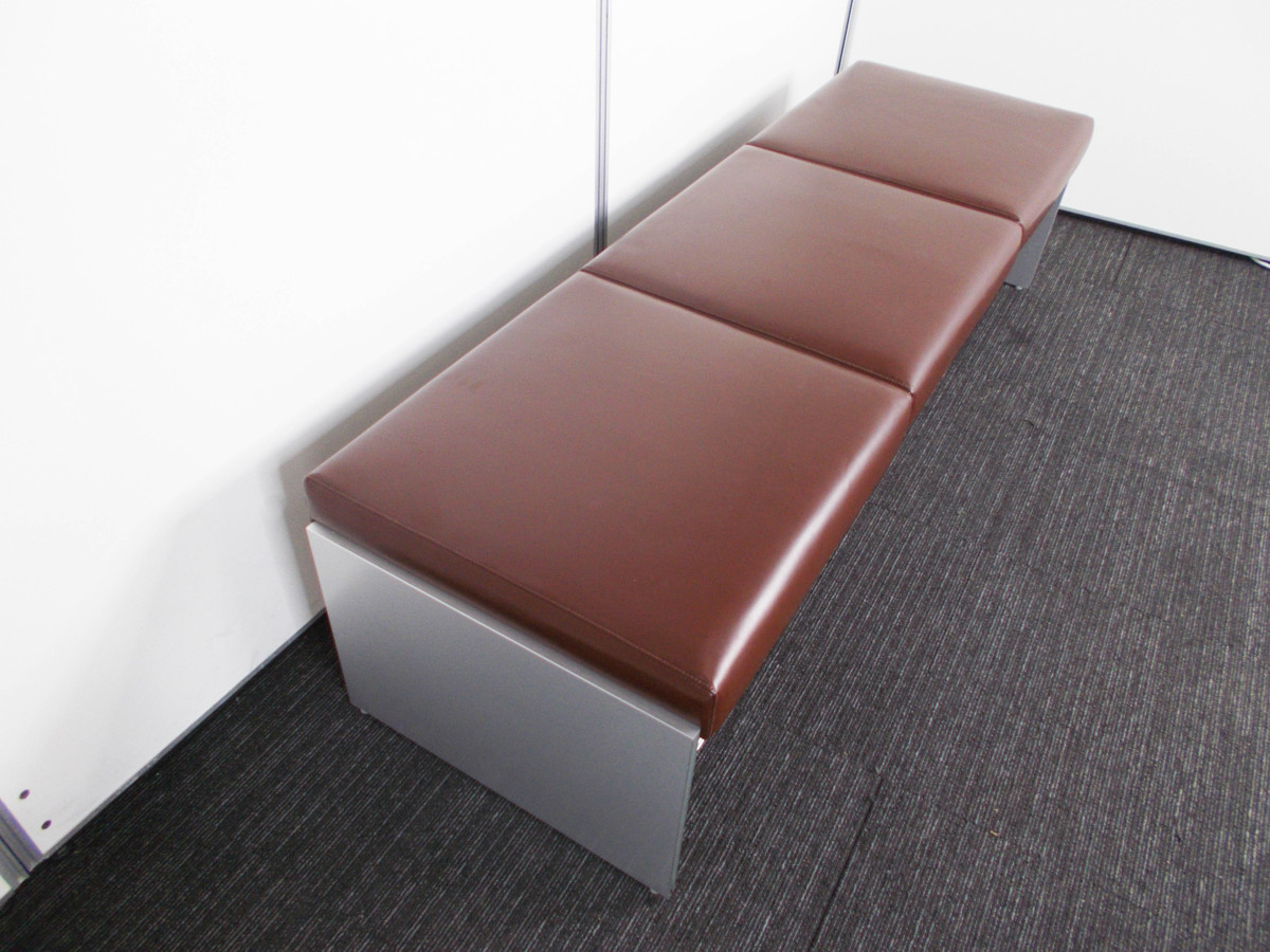 cassina ixc / カッシーナイクスシー□エアフレーム 3Pベンチ cassina ixc / カッシーナイクスシー□エアフレーム 3Pベンチ