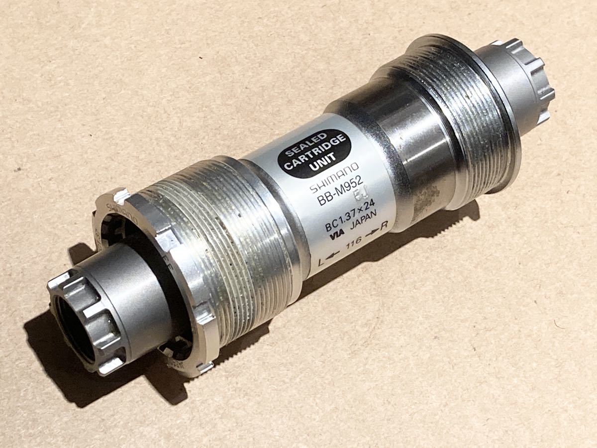 入手困難 シマノ XTR BB-M952 116mm 送料520円 オクタリンクV1