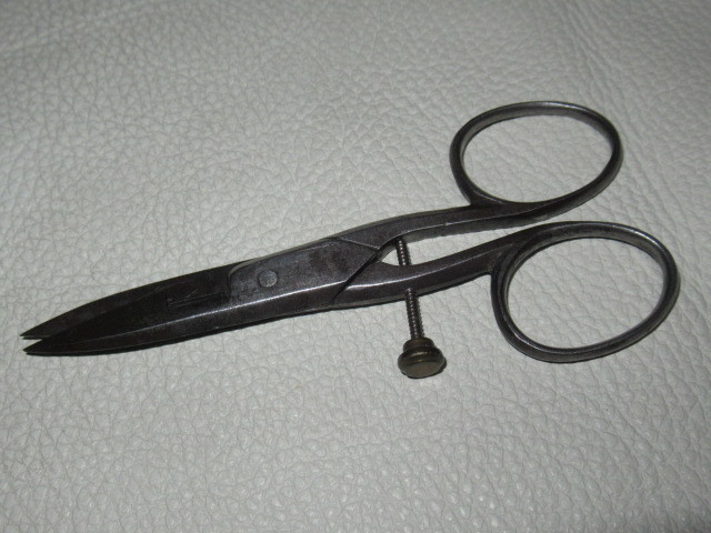 希少 美品 1920年頃(大正時代) 革ケース付 イギリス製 H・C社 希少 美品 1920年頃(大正時代) 革ケース付 イギリス製 H・C社